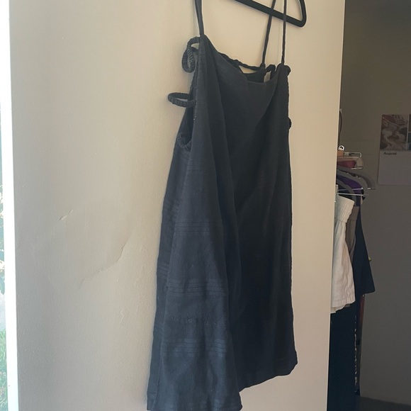 Black Free People Dress with open side slits, size XS - Picture 3 of 5